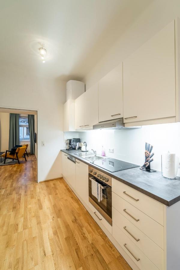Josef'S Home I Maxi Apartment I Near Uno, Vic Wina Bagian luar foto